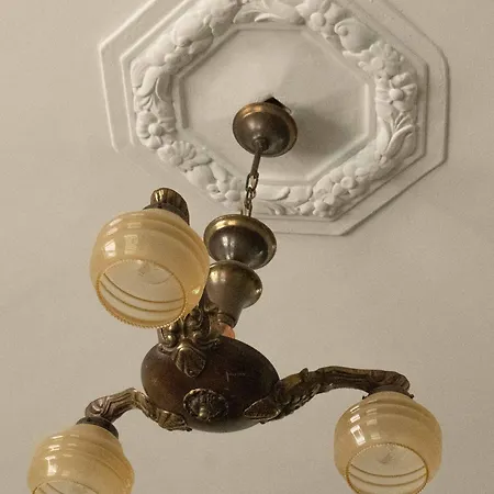 Agnes オステンド